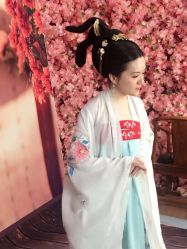 点击看大图 -美云庭古装·格格服汉服·京城旅拍(北京店)