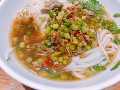 酸辣鸡杂粉-肆姐面粉馆(坡子街店)