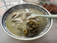 招牌黄鱼面-明呈黄鱼面馆(斜土路店)