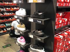 -NIKE上海青浦优选体验店