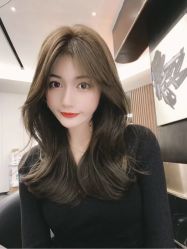 -Hello Lady发型设计