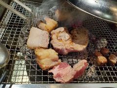 五花肉-肉甲韩国木炭烤肉(新壹街1店)