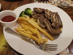 -福龙葡国餐(百老汇店)