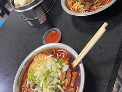 -薛记襄阳香辣牛肉面(平安路店)