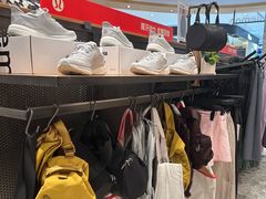 -lululemon(海信广场店)
