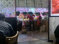 -三个四川人火锅(华联商厦店)