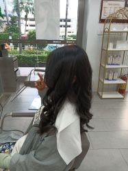 -首脑美发沙龙