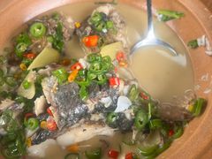 -小洞天柴火土菜馆