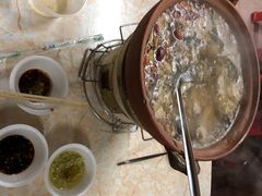 -威邵鸡煲(西华路总店)