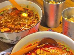 -麻婆婆白家肥肠粉(海岸城店)