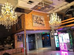 -明日世界密室轰趴·剧本桌游·箭馆团建(国贸店)