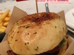 -必胜客(东部星悦天地店)