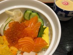 -小山日本料理(兴业太古汇店)