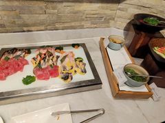 -锦厨国际自助餐厅 · 云端景观 (昆明索菲特大酒店)