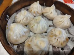 -馋三尺蟹粉小笼(人民广场店)