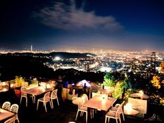 -草山夜未眠景观餐厅