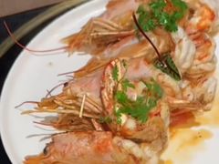 虾翻白眼-觅福里•熟成和牛餐厅