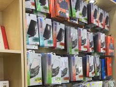 -修卜凡二手严选店·手机维修·回收租赁(川沙地铁站店)