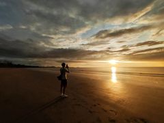 -Sunset Bar(丹绒亚路香格里拉店)