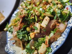 -乐山食古香跷脚牛肉