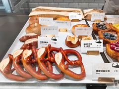 -光作面包Voila Lumiere(中山店)