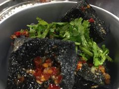 黑色经典臭豆腐-黑色经典臭豆腐·湖南特产(太平街口店)
