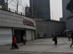 -东方体育中心(地铁站)