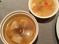 -左庭右院鲜牛肉火锅黑金店(陆家嘴中心店)