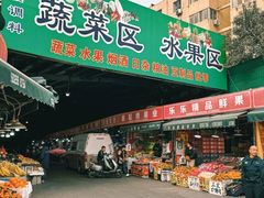 -鑫朱雀农贸批发市场-地下停车场