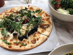 黑松露野菌披萨-农畉LONFOOD(福田星河COCOPark店)