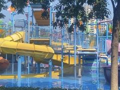 -欢乐水魔方水世界