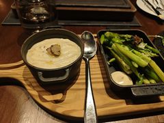 -恰餐厅及酒吧 CHAR Bar & Grill (北京丽都皇冠假日店)