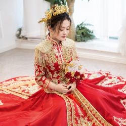 -洋洋婚纱品牌集合店