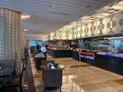 -圣丰索菲特·2 On 988 Café 自助餐厅