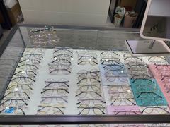 -三叶眼镜城(八佰伴店)