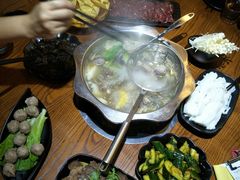 -汕品潮牛正宗潮汕火锅(华师店)