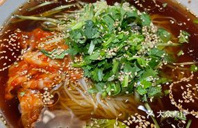 Golden Noodle Cold Noodles