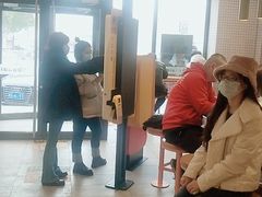 -麦当劳(玉桥中路店)