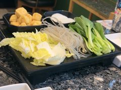 -一席地·本地鸡窝·杭帮鸡火锅(萧山银隆百货店)