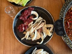 -小志家.鲜牦牛肉牛杂火锅野生菌汤锅