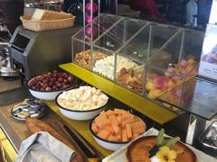 -荣誉国际酒店-云顶旋转餐厅