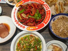 -阿财老铺·老蚌埠龙虾城(华夏总店)