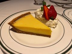 -Wolfgang’s Steakhouse 沃夫冈牛排馆(上海白玉兰广场店)