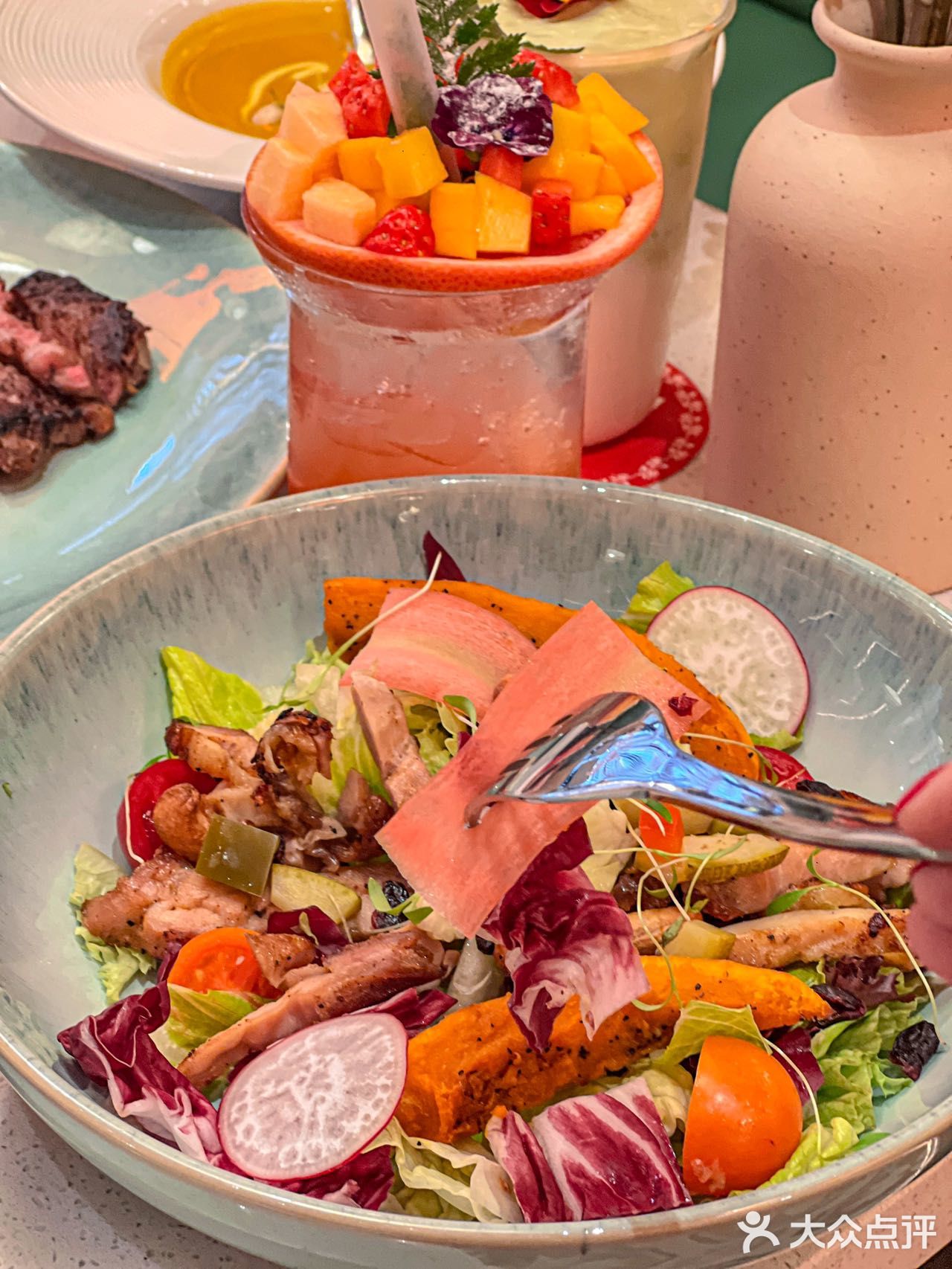 圣诞约会餐厅推荐红山这家叫做77Moala的西餐