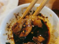 -茅屋大酒店
