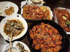 -聚汇三少·龙虾·中餐厅(莫邪路新天地店)
