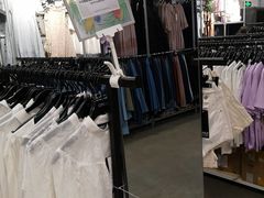 -上品折扣(回龙观店)