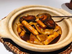 黑松露年糕焖鲍鱼-千百味红餐厅·江西菜(绿地双子塔店)