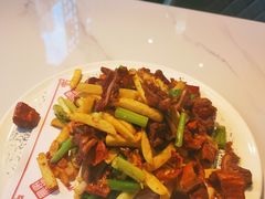 -乔家小院•非遗驴肉•本地小海鲜(滨河路店)