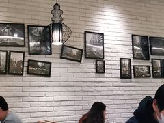 -茶港·点心·啫啫煲(范湖万达广场店)